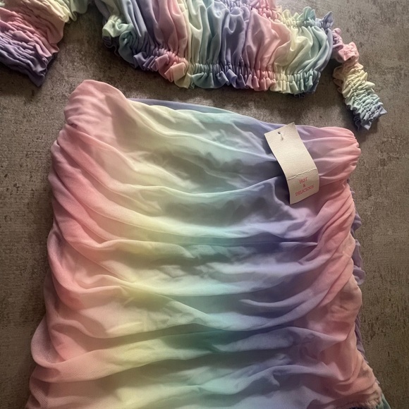 Fashion Nova Multicolor Ruched Two-Piece Set - Picture 2 of 6